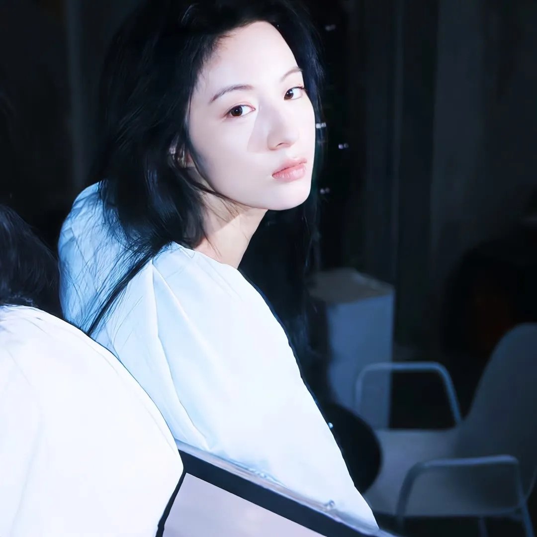 英雄秀